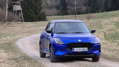 Suzuki swift 4WD: majhen avtomobil s štirikolesnim pogonom je za nekatere nujen