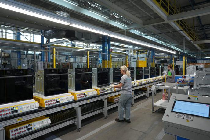 Zakaj Gorenje vlaga v sončne elektrarne (in kaj to pomeni za proizvodnjo)