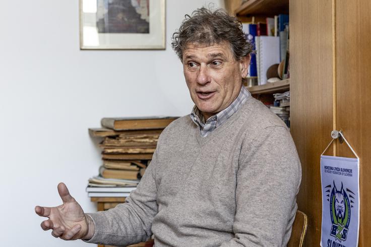 Leta 1995 je postal asistent stažist na fakulteti za šport, kjer danes poučuje in raziskuje. Med drugim je predstojnik katedre za družboslovne in humanistične vede v športu. | Foto: Ana Kovač