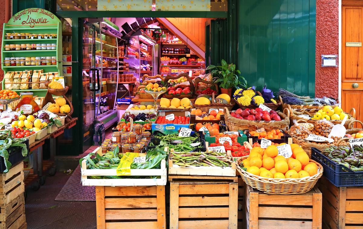 Trgovina s hrano v Italiji | Podrobnejše podatke je mogoče najti na spletnem mestu Primerjaj cene. | Foto Guliverimage