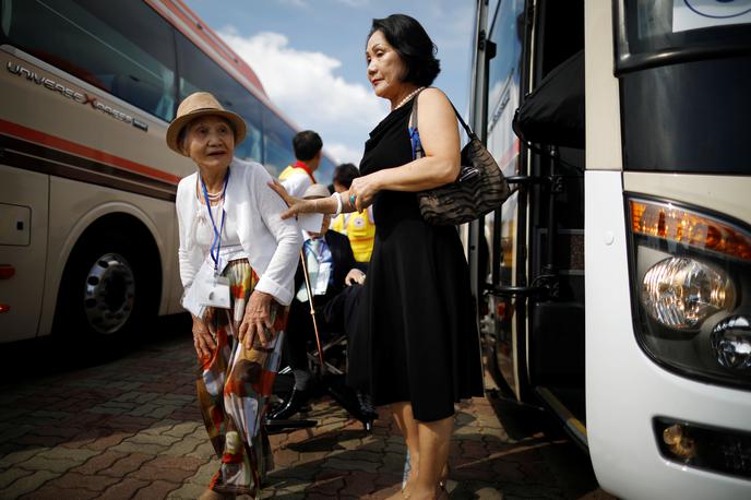 Severna Koreja - obisk južnokorejskih sorodnikov | Foto Reuters