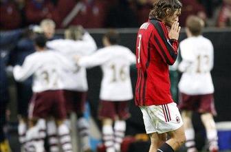 Maldini razmišlja, da še ne bi končal kariere