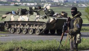 Ukrajinske oblasti odločene ustaviti separatiste, v Odesi znova napeto