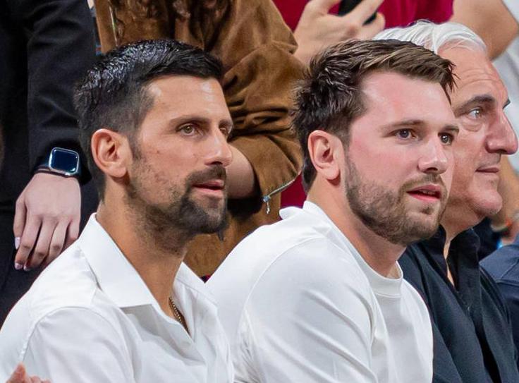 Novak Đoković si je pred dnevi v Madridu v družbi Luke Dončića ogledal košarkarsko tekmo. | Foto: Guliverimage