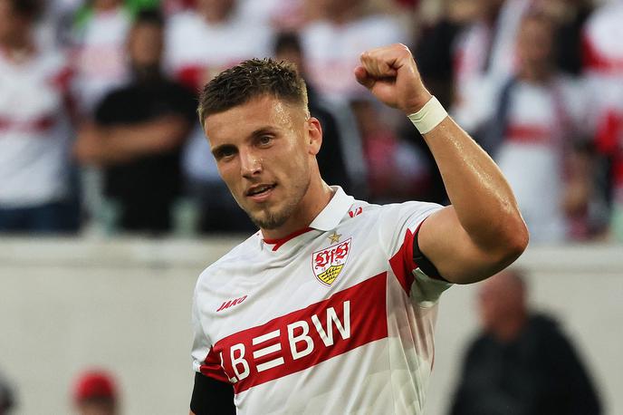 Ermedin Demirović | Ermedin Demirović je zaznamoval uvodno tekmo Stuttgarta v ligi prvakov z izjemnim dosežkom. | Foto Reuters