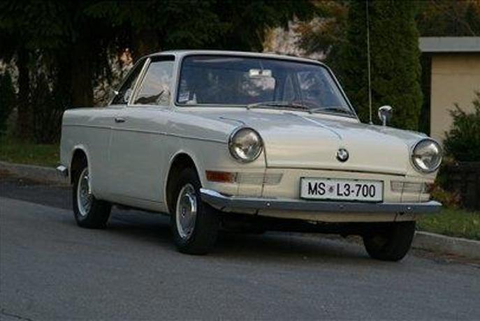 BMW 700 coupe