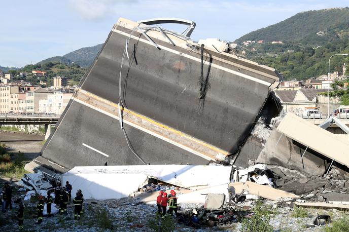 Genova | V zrušenju viadukta v Genovi je avgusta lani umrlo 43 ljudi. | Foto Reuters