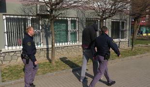 Štirim Violam že izrečene kazni za brutalni napad v Tepanju