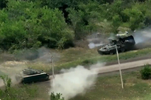 Bradley proti BTR