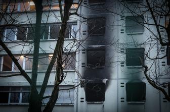 Premiki po katastrofalnem požaru med dijaki #video