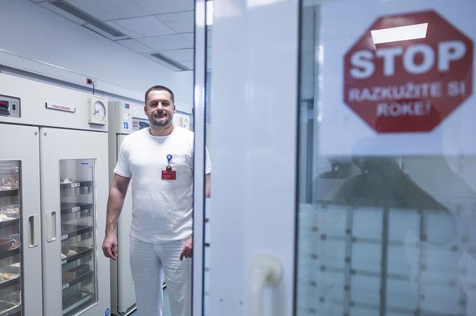 Ivica Marić | Ivica Marić se pri svojem delu osredotoča na razvoj in izboljšanje transfuzijske medicine ter na zagotavljanje varne, učinkovite in stabilne preskrbe s krvjo. | Foto Ana Kovač