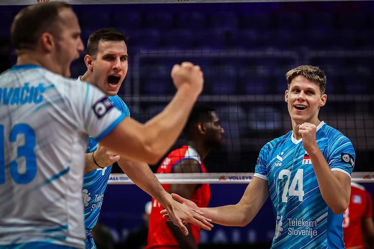Slovenci, ki so na uvodni tekmi premagali Kubo, bodo drugo tekmo igrali v soboto ob 2. uri po slovenskem času proti Iranu. | Foto: VolleyballWorld