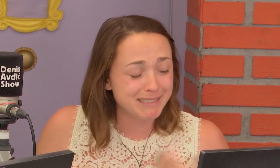 Voditeljica Anja H. Ramšak se je s solzami v očeh poslovila
