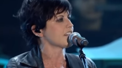 Pevka zasedbe The Cranberries Dolores umrla zaradi utopitve