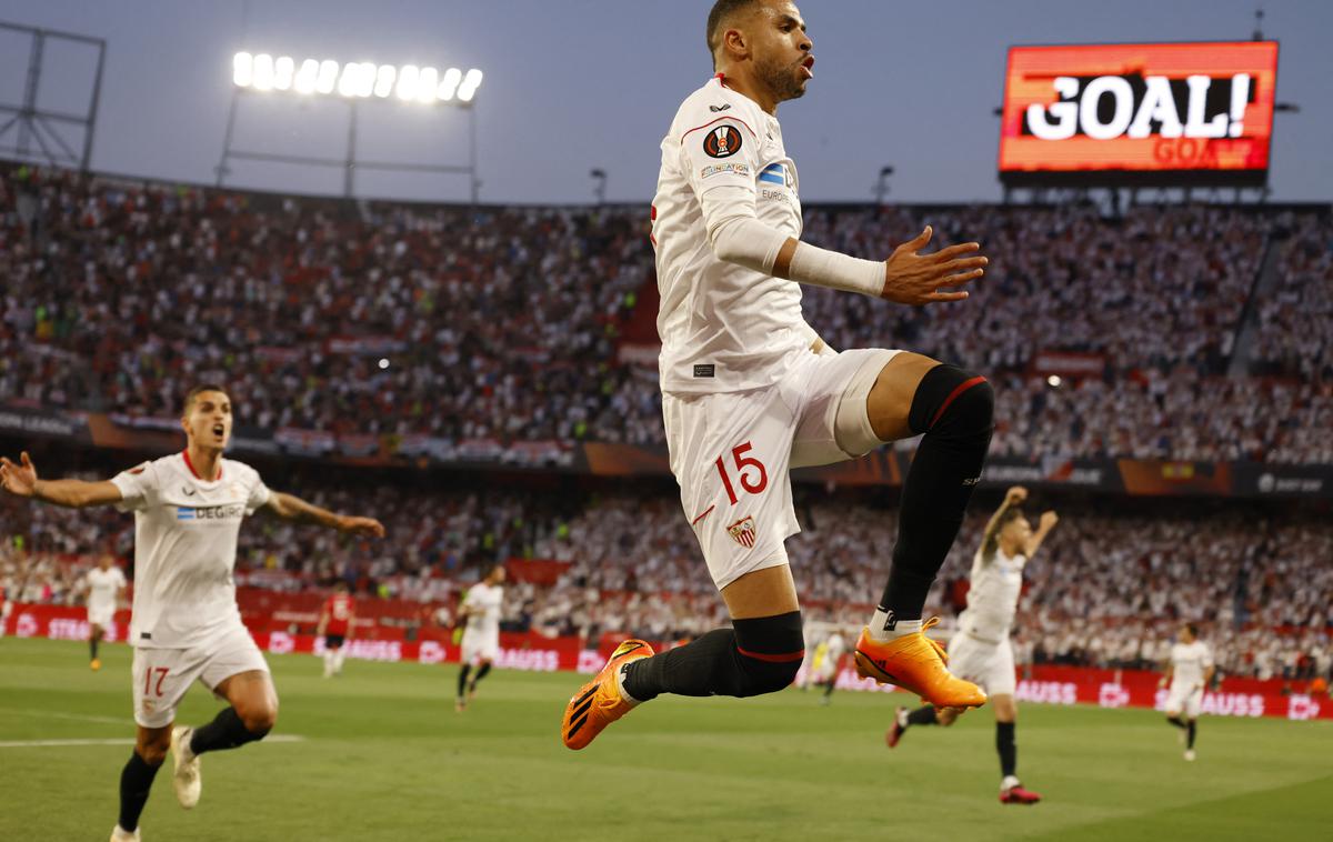 Sevilla - Manchester United | Sevilla je doma s 3:0 premagala Manchester United in ga izločila s skupnim izidom 5:2. | Foto Reuters