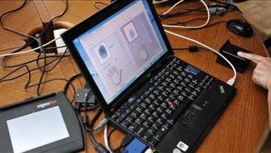 Na MNZ predstavili nove biometrične potne liste