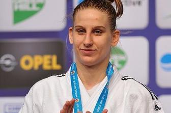 Nov izjemen uspeh slovenskega juda: Ana Velenšek do naslova svetovne podprvakinje