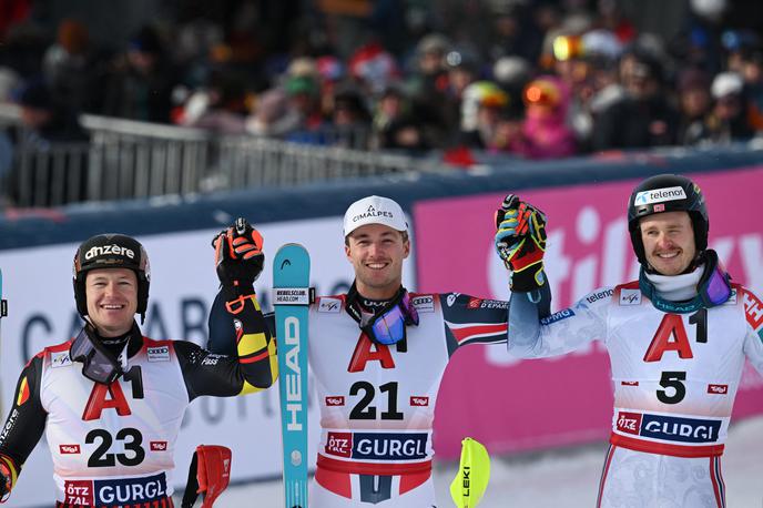 Paco Rassat Armand Marchant Atle Lie McGrath | Paco Rassat je dosegel prvo zmago v svetovnem pokalu. Drugi je bil Armand Marchant in tretji Atle Lie McGrath. | Foto Reuters