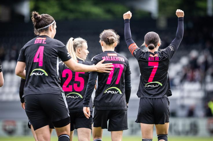 Nogometašice Mure None so v Murski Soboti ugnale Olimpijo. | Foto: Jure Banfi/alesfevzer.com