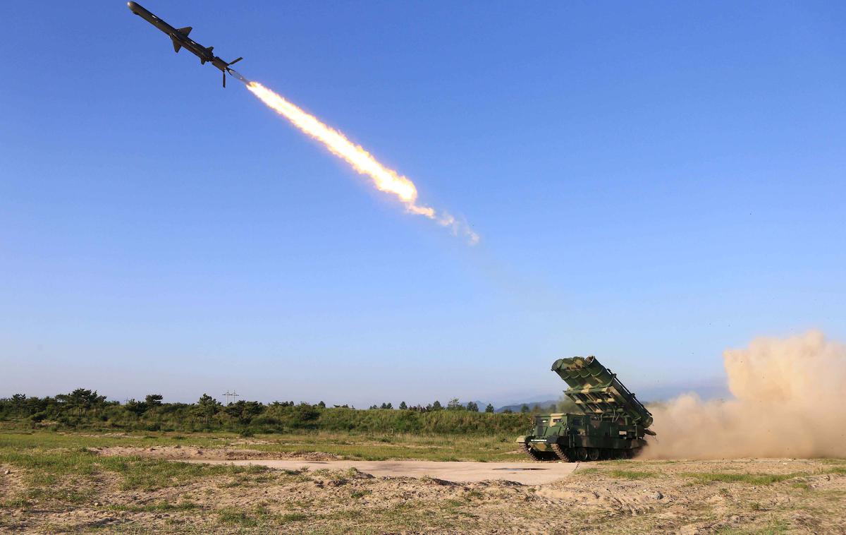 raketa, severna koreja | Foto Reuters