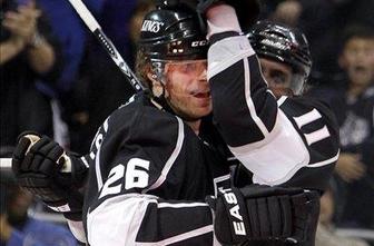 Kopitar in soigralci vodijo