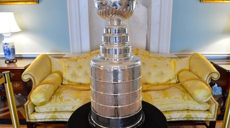 Začenja se zadnje dejanje bitke za Stanleyjev pokal: bo Florida ubranila naslov ali bo Edmonton slavil po 35 letih?