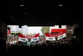 Manchester United navijači protest