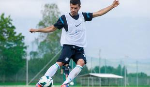 Video: Izkušeni Radosavljević želi pomagati mladi ekipi Olimpije