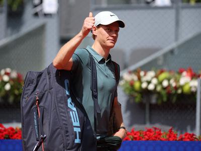 Sinner zanesljivo v polfinale, slovo Musettija