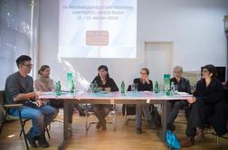 Oktober bo v znamenju Rdeče zore nad Mestom žensk