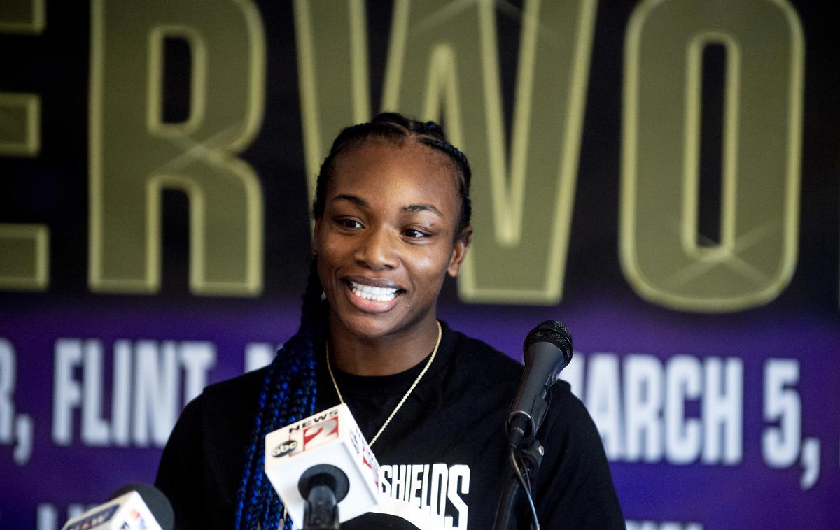 Claressa Shields | Claressa Shields se po dveh borbah v mešanih borilnih veščinah spet vrača v boksarski ring. | Foto Guliverimage