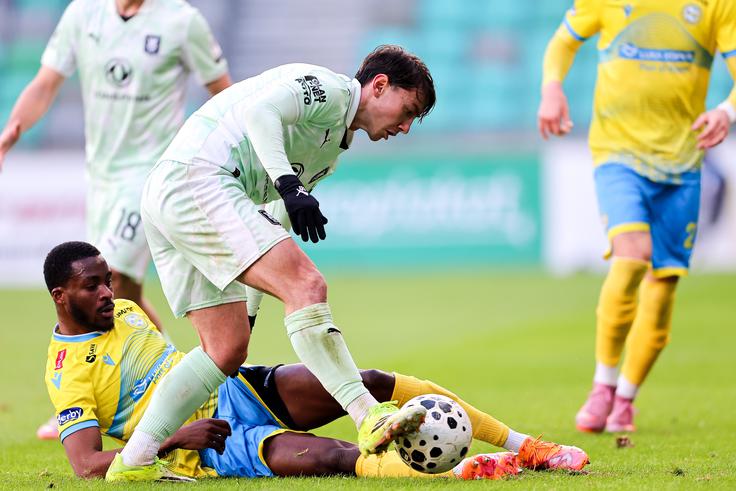 Mark Pabai je v dresu Kopra zbral 79 nastopov. | Foto: Filip Barbalić/www.alesfevzer.com
