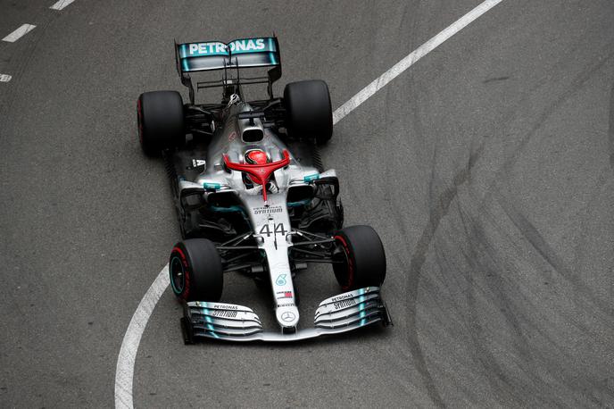 Lewis Hamilton | Lewis Hamilton je bil najhitrejši na prvem prostem treningu pred VN Kanade. | Foto Reuters