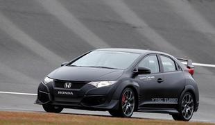 Civic type R - strah v karoserijah tekmecev