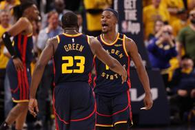 Cleveland nadigral Miami in napredoval "z metlo", Butler junak Bojevnikov