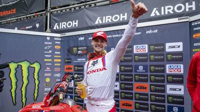 Tim Gajser oboževalcem razkazal svoje domovanje in vozni park #video