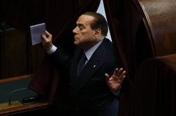 Sumljivi Berlusconijevi bančni računi 