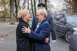 Prireditev ob 35-letnici TOM telefona z okroglo mizo