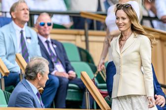 Leslie Mann je na Wimbledonu dokazala, da je belina vedno dobra izbira