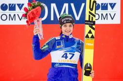 Maja Vtič na Ljubnem skočila do rekorda in tik za zmagovalko (foto)