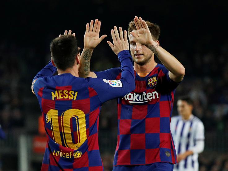 Rakitić Messi | Foto: Reuters