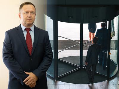 Šumi, policija in KPK: Se vrata preveč vrtijo?