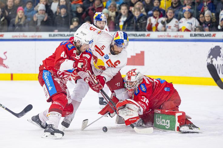 Salzburg se je z zmago nad Celovcem vodilnim Korošcem približal na točko. | Foto: Gepa/RedBull