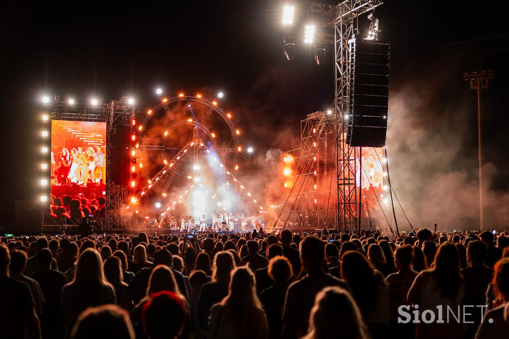 Nina Pušlar koncert