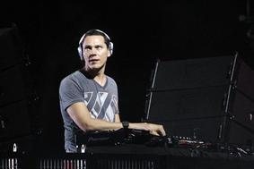 Tiësto v sodelovanju z Guessom
