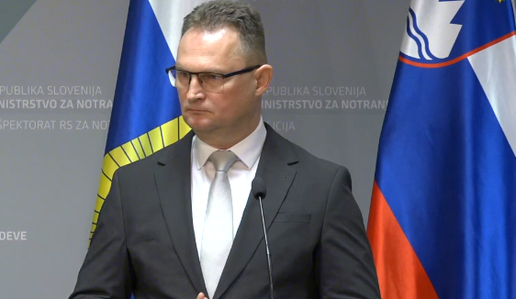 Pri imenovanju se zapleta, Petrič znova v.d. generalni direktor policije
