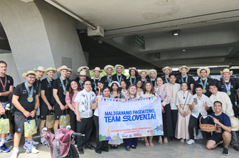 Slovenci na prizorišču SP, pred njimi zadnji tekmovalni priložnosti za piljenje forme #video