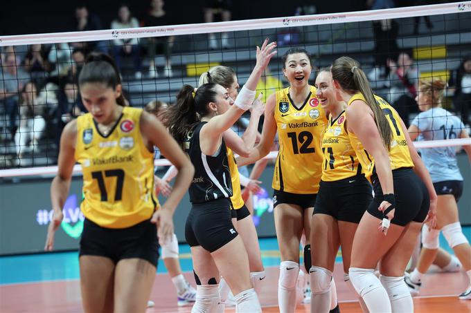 Calcit Volley : Vakifbank | Foto: CEV