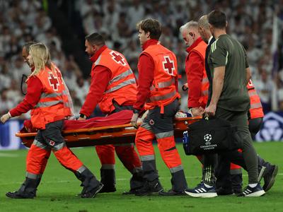 Spodbudne novice iz bolnišnice: Asencio brez hujših poškodb