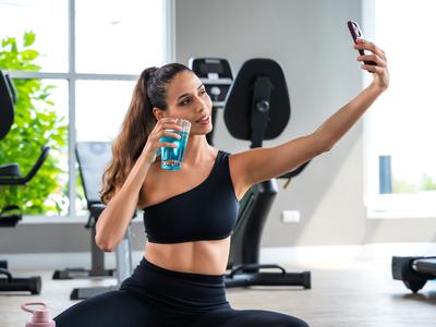 Kako se vaše nebesno znamenje obnaša na družbenih omrežjih?